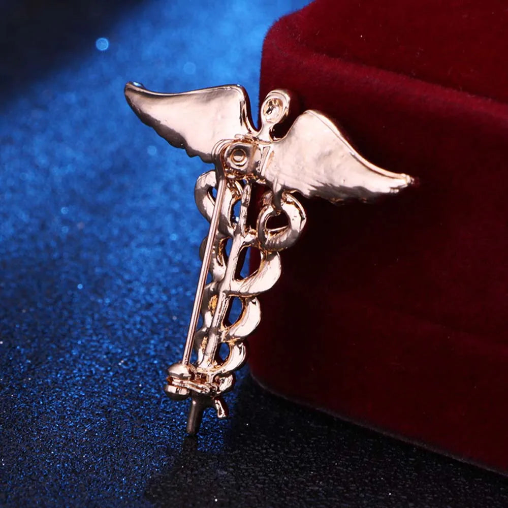 Broche médico